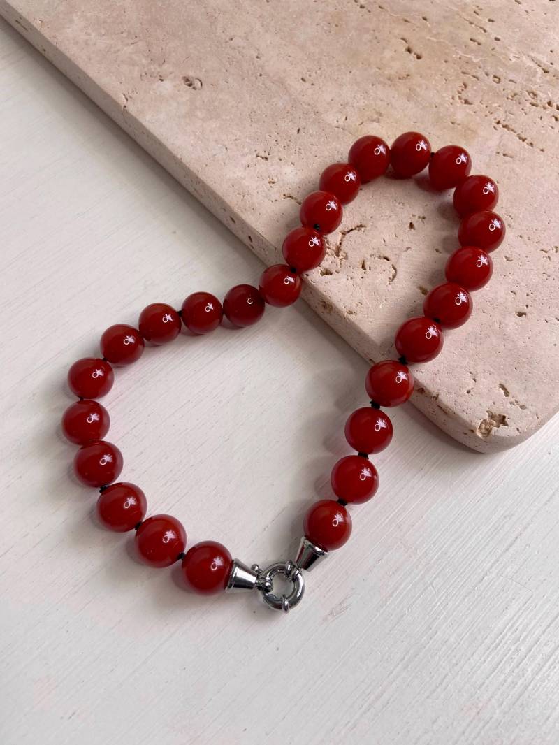 Rote Perlenkette Halskette Mit Roten Karneol Perlen - Edelstein Kette Dunkelrote Naturstein Statementkette Handgefertigte Geschenke von StudioDreizehnA