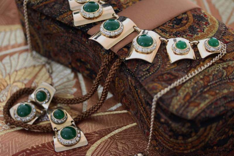 Einzigartige Deko Moderne Grüne Glas Halskette Und Ohrringe von StudioFind