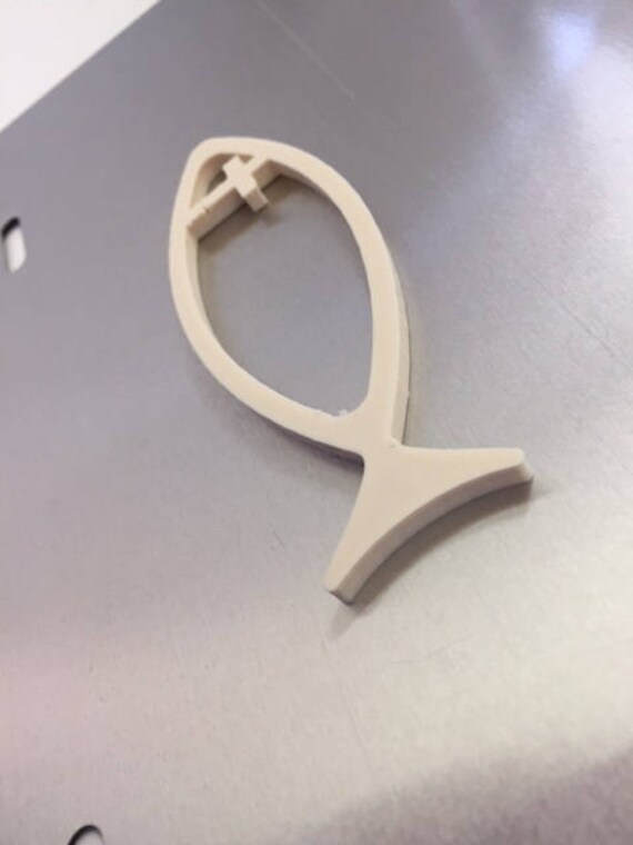 Christian Fish in 3D - Grau Mit Weißen Nummernschild Einsatz-Ich Liebe Jesus Gott von StudioFrame