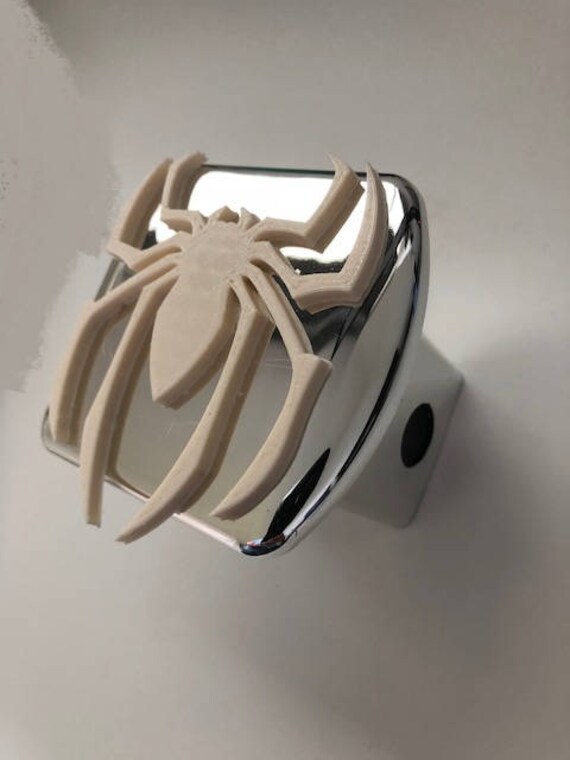 Spinne Cooles Design in 3D - 2-Zoll-Anhängekupplung Abdeckung Chrom Mit Weiß Liebe Spiderman Stil von StudioFrame