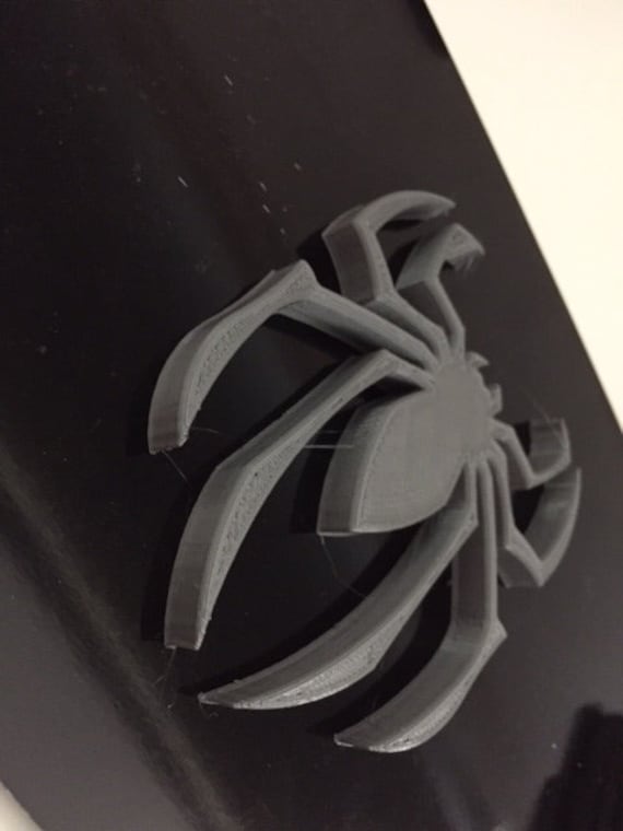 Spinne in 3D - Schwarz Mit Grauen Nummernschild Einsatz Superheld von StudioFrame