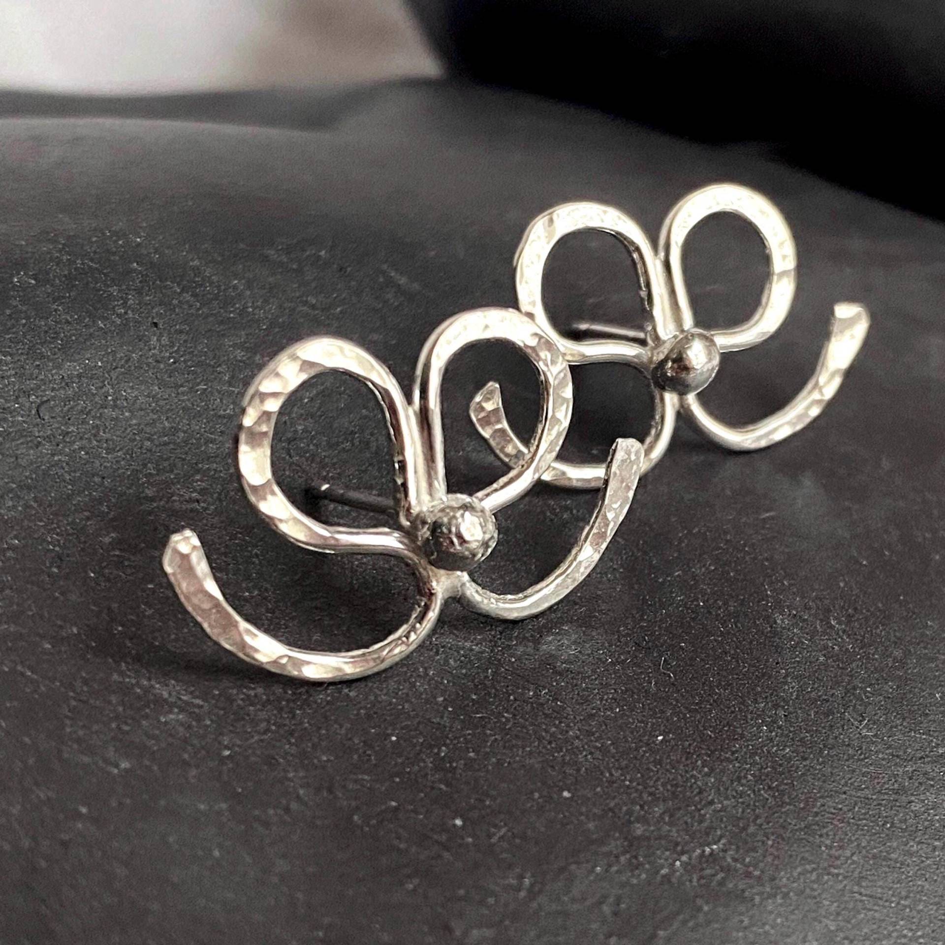 Schleifen Silber Ohrstecker Ohrringe von StudioFuchsen