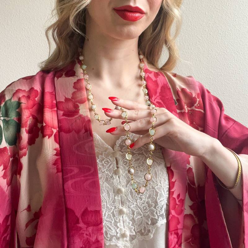 Vintage 1980Er Jahre Hellrosa Und Grüne Perlen Gold Halskette von StudioGloriaVintage