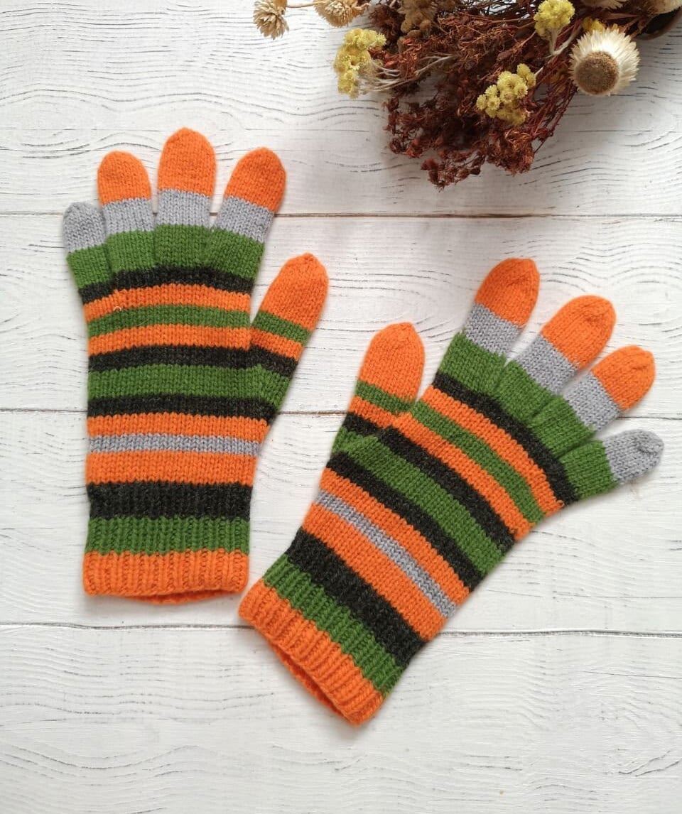 Gestreifte Handschuhe Für Erwachsene Und Jugendliche, Handgestrickt, Geburtstagsgeschenk Mädchen, Weihnachtsgeschenk, Geschenkidee Nichte Von von StudioHappyToys