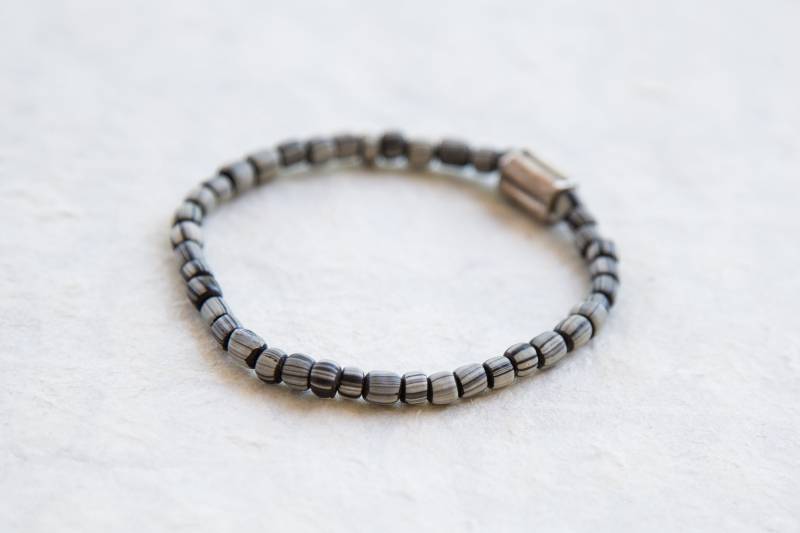 Sehen Streifen Stretch Armband Sehen Streifen Stretch Armband von StudioHillalu