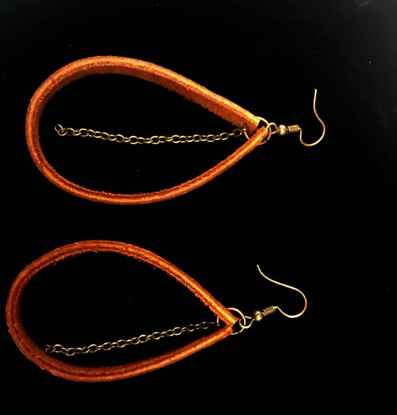 Leder Creolen Ohrringe - Statement von StudioJunction