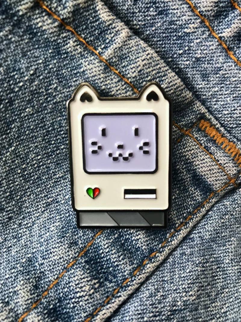 Meowcantosh Anstecknadel Aus Emaille von StudioKitsu