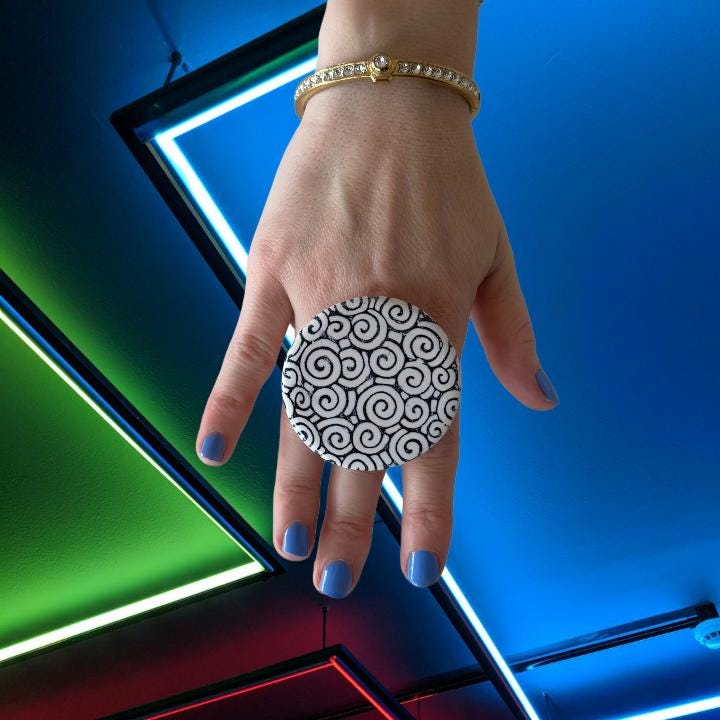 Keramik Schmuck, Großer Ring, Cocktail Boho Stammes Großer Handgemachter Statement Ring von StudioLeanne