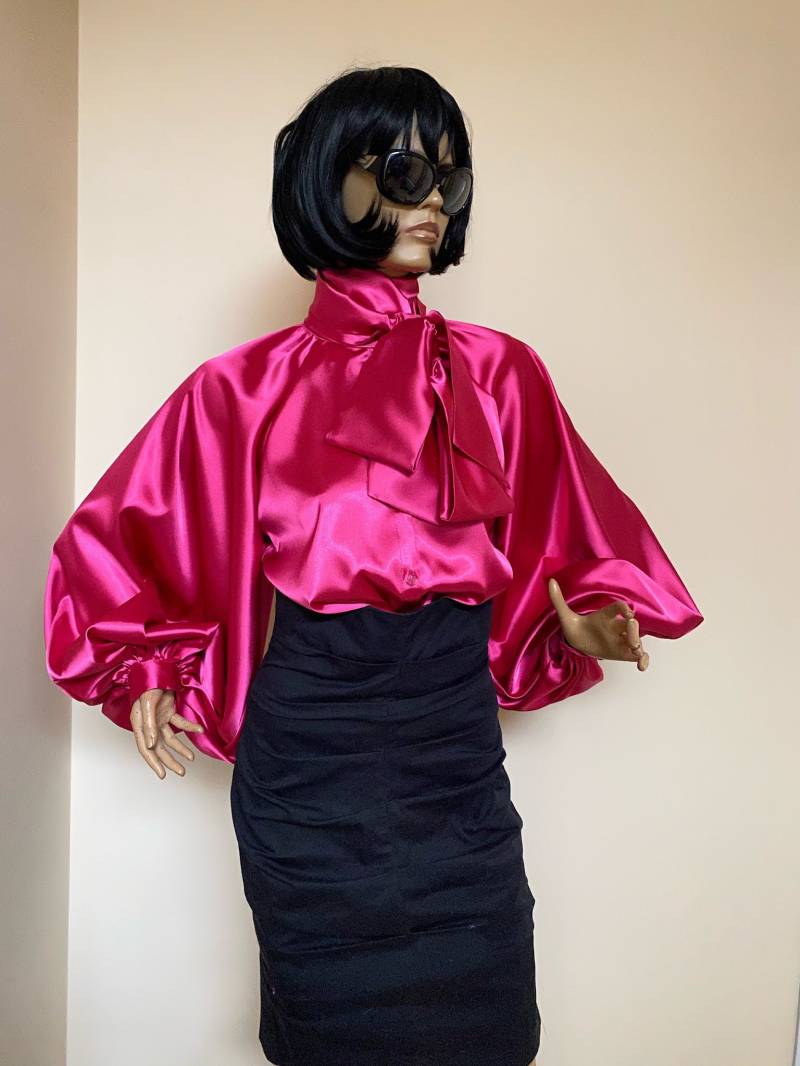 Hot Pink Formale Damen Satin Bluse, Cocktail Bow Hemd, Puffärmel Bischof Ärmel Bluse von StudioMariya