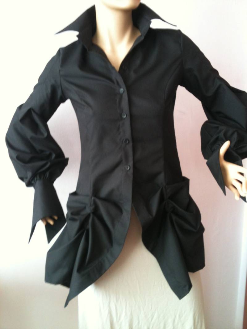 steampunk Damen Locker Schlanke Passform Schwarze Bluse/Gothic Extravagante Bluse von StudioMariya