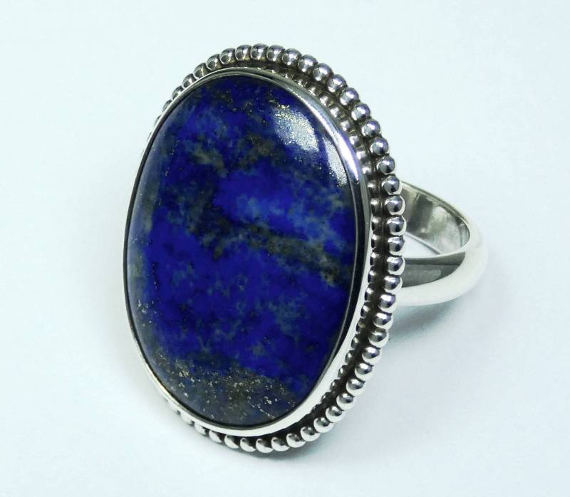 Silberring Aus 925Er Silber Und Lapislazuli Silberring Aus 925Er Silber Und Lapislazuli von StudioMatrix