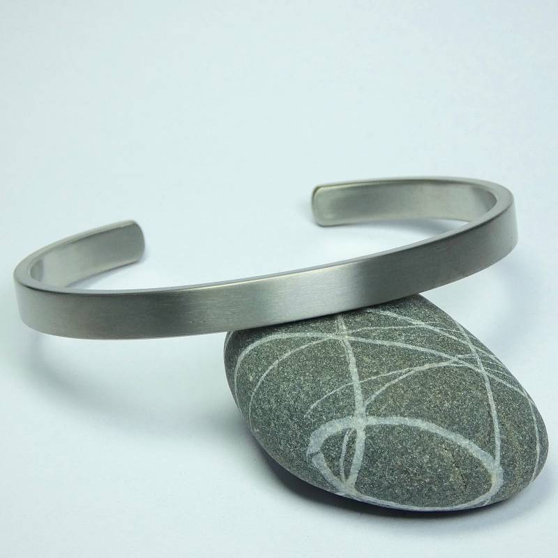 stevige Titanium Armband Der Klasse 2 von StudioMatrix