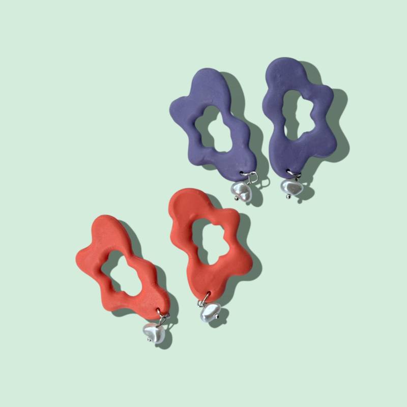 Cloudy Cutouts - Statement-Ohrringe Mit Perlendetail Cloudy Cutouts - Statement-Ohrringe Mit Perlendetail von StudioMellonStore