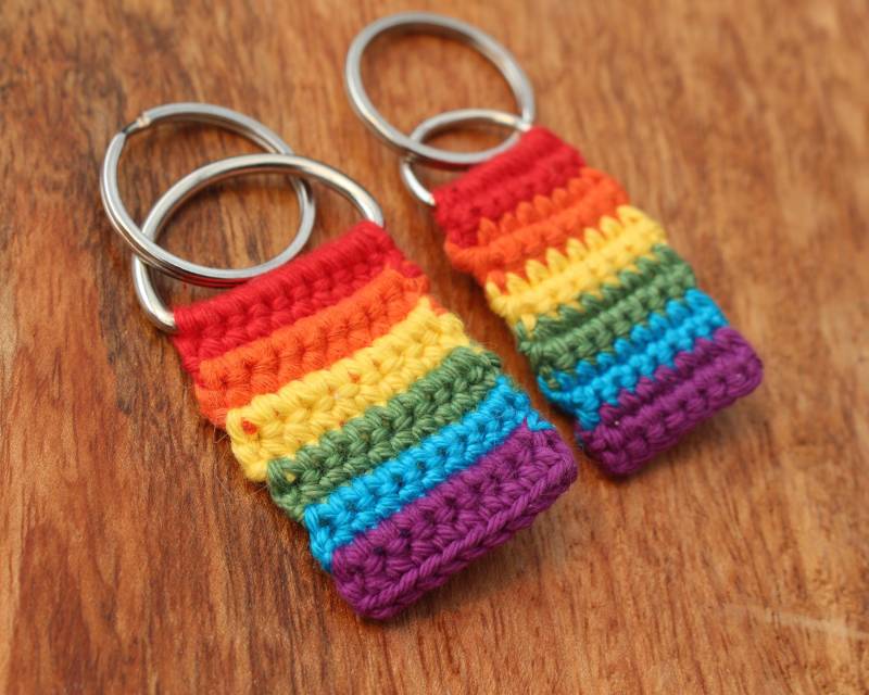 Pride-Flagge Als Anhänger An Taschen Oder Schlüssel von StudioMottemaus