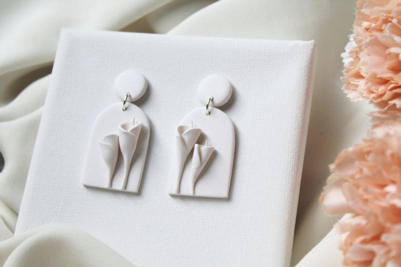 Floral Earrings, Polymer Clay Wedding Spring Calla Lily, Flower Spring, Statement Handmade von StudioNiani