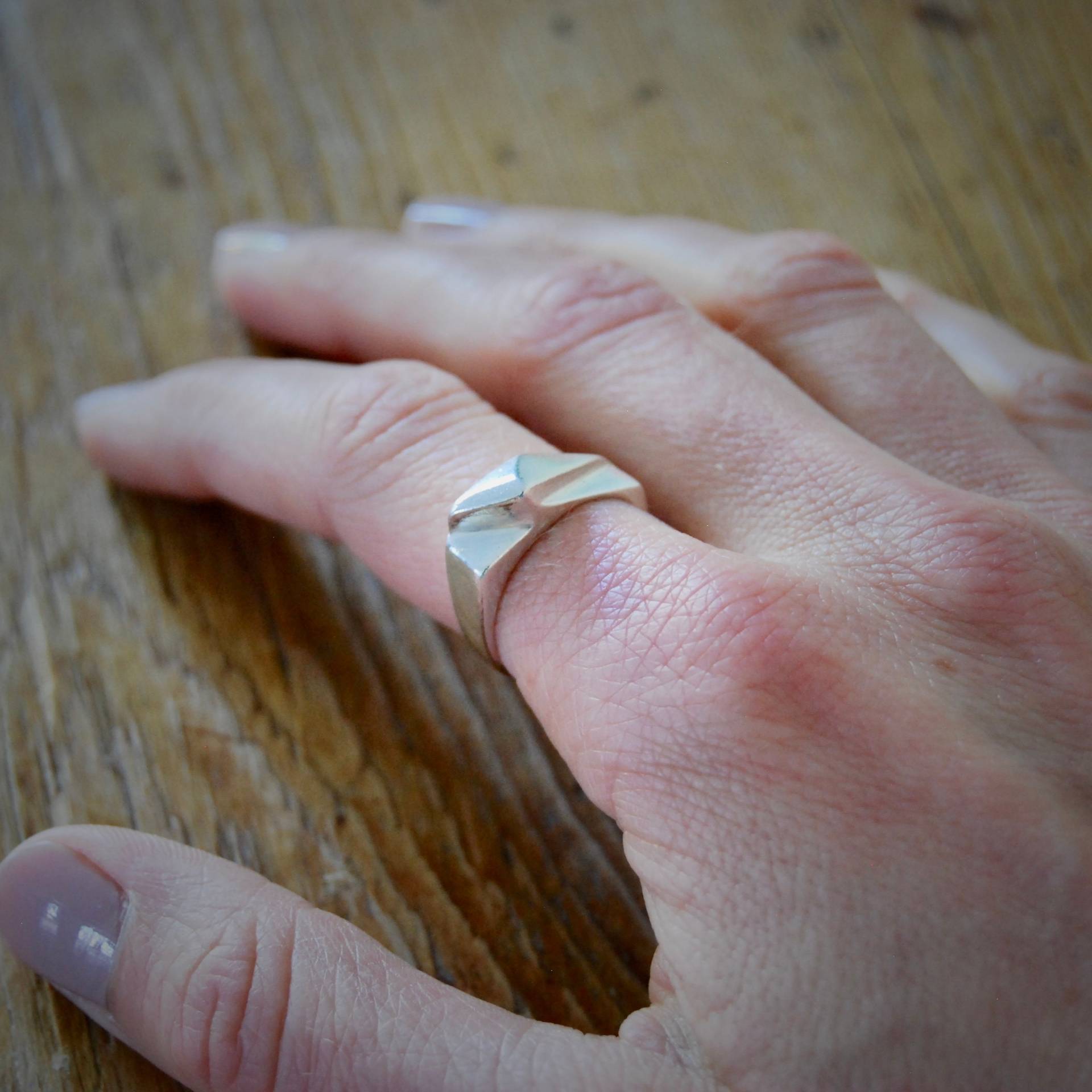 sterling Silber Ring Mit Spitzen Winkeln sterling Silber Ring Mit Spitzen Winkeln von StudioRaeShop