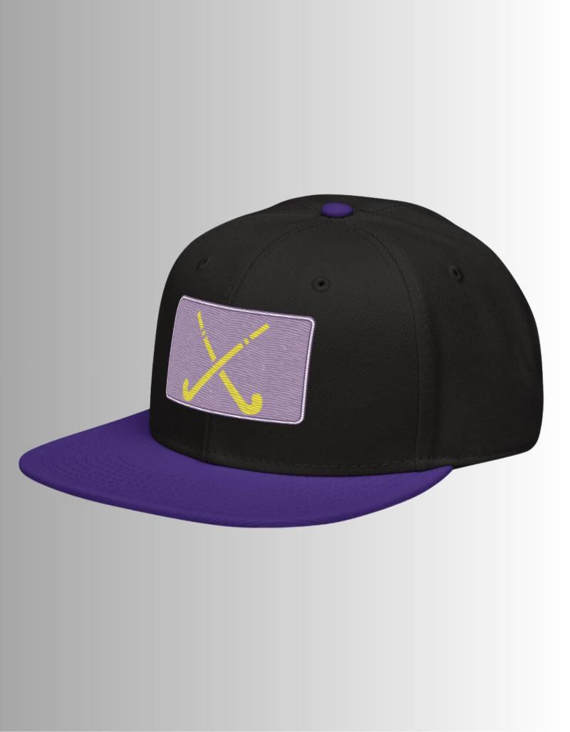 Snapback-Cap Beere Hockey von StudioSaltHy