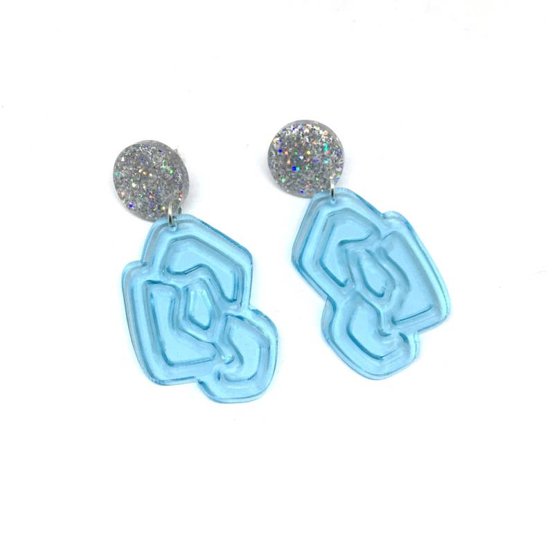 Blumenboucles D'oreilles En Acrylique Bijoux Blumen Mit Gravuren Auf Weiß Transparent Grün Blau Verre Marron von StudioSophieTam