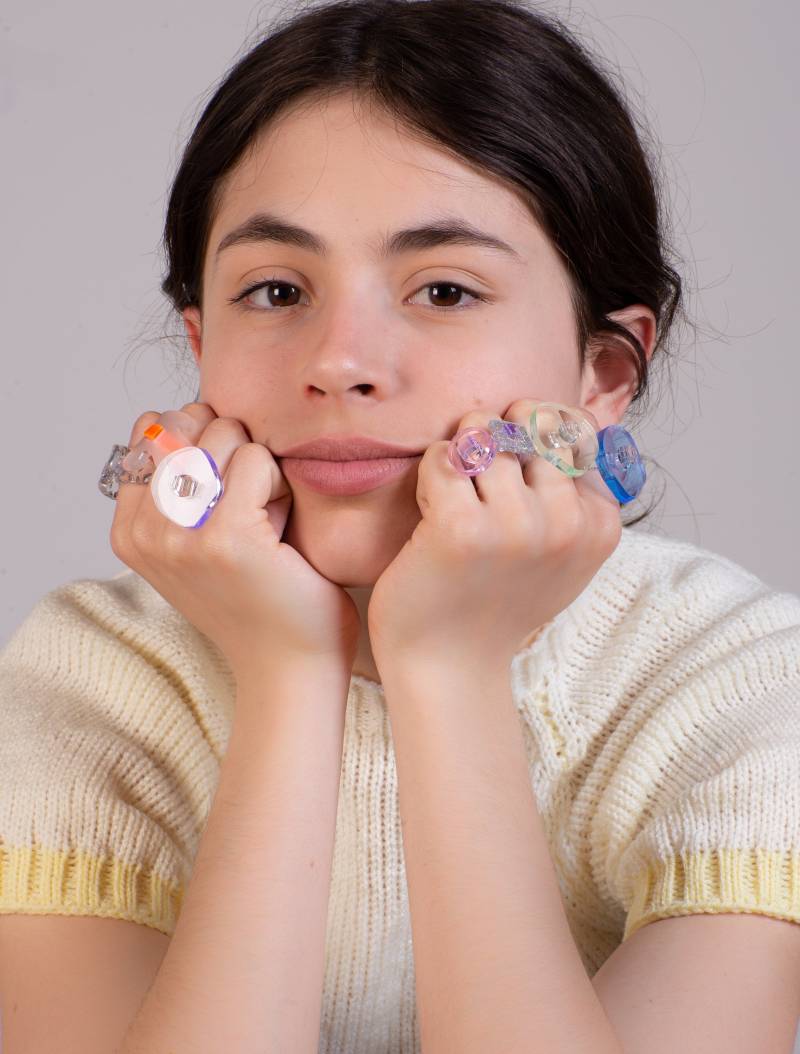 Bagge Translucide En Acryl 5 Farben Verfügbar Bijoux Acryl Taille Einzigartig Cadeau Für Elle von StudioSophieTam