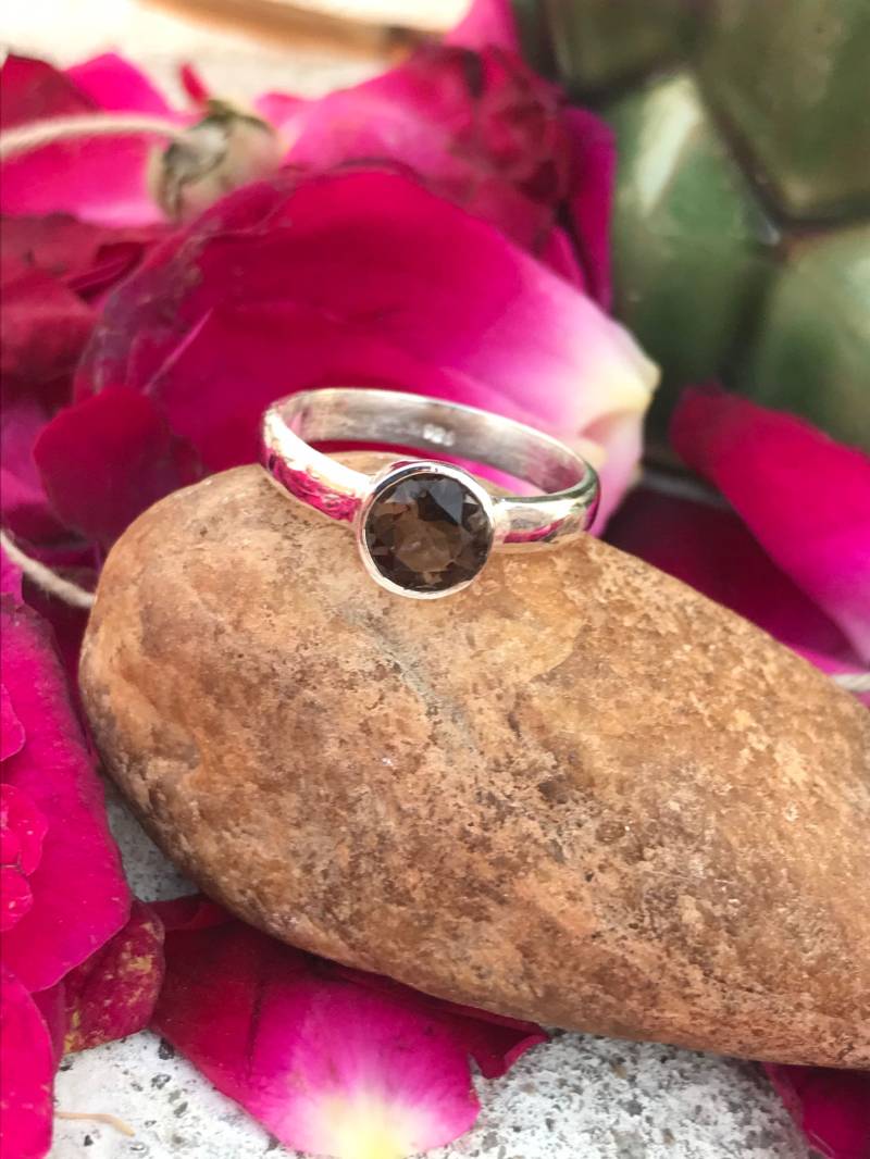 Natürlicher Rauchquarz Ring-Handmade Silber Ring-925 Sterling Ring-Designer Ring-Versprechen Ring-Edelstein Ring-Stacking Ring-Boho Ring von StudioSuramya