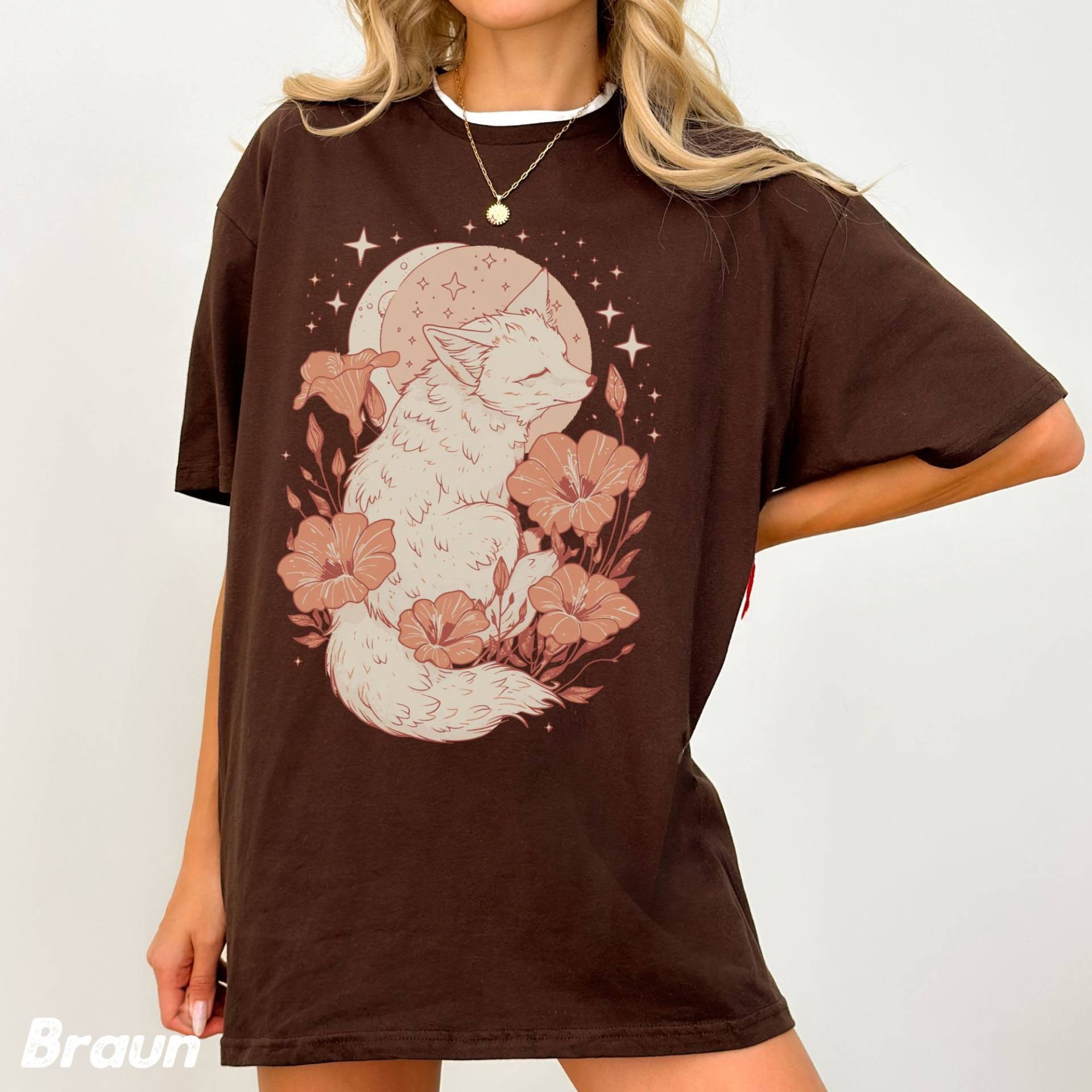 Goblincore Tshirt Schneefuchs Witchy Whimsigoth T-Shirt Celestial Fairycore Dark Cottagecore Shirt Grüne Hexen Natur Ästhetik Herbst von StudioVenusDE