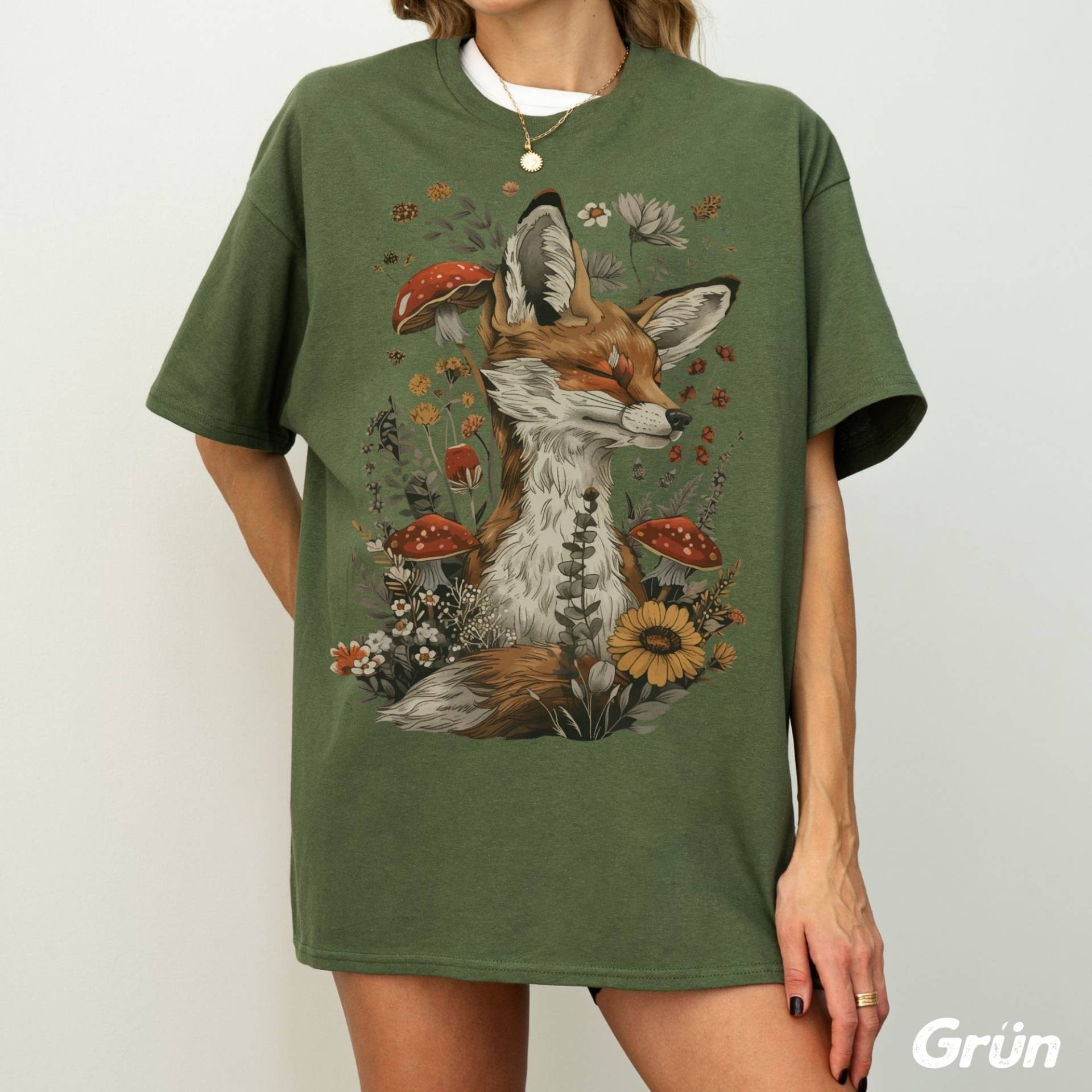 Süß Goblincore Tshirt Fuchs Witchy Whimsigoth T-Shirt Celestial Fairycore Dark Cottagecore Shirt Grüne Hexen Natur Ästhetik Herbst von StudioVenusDE