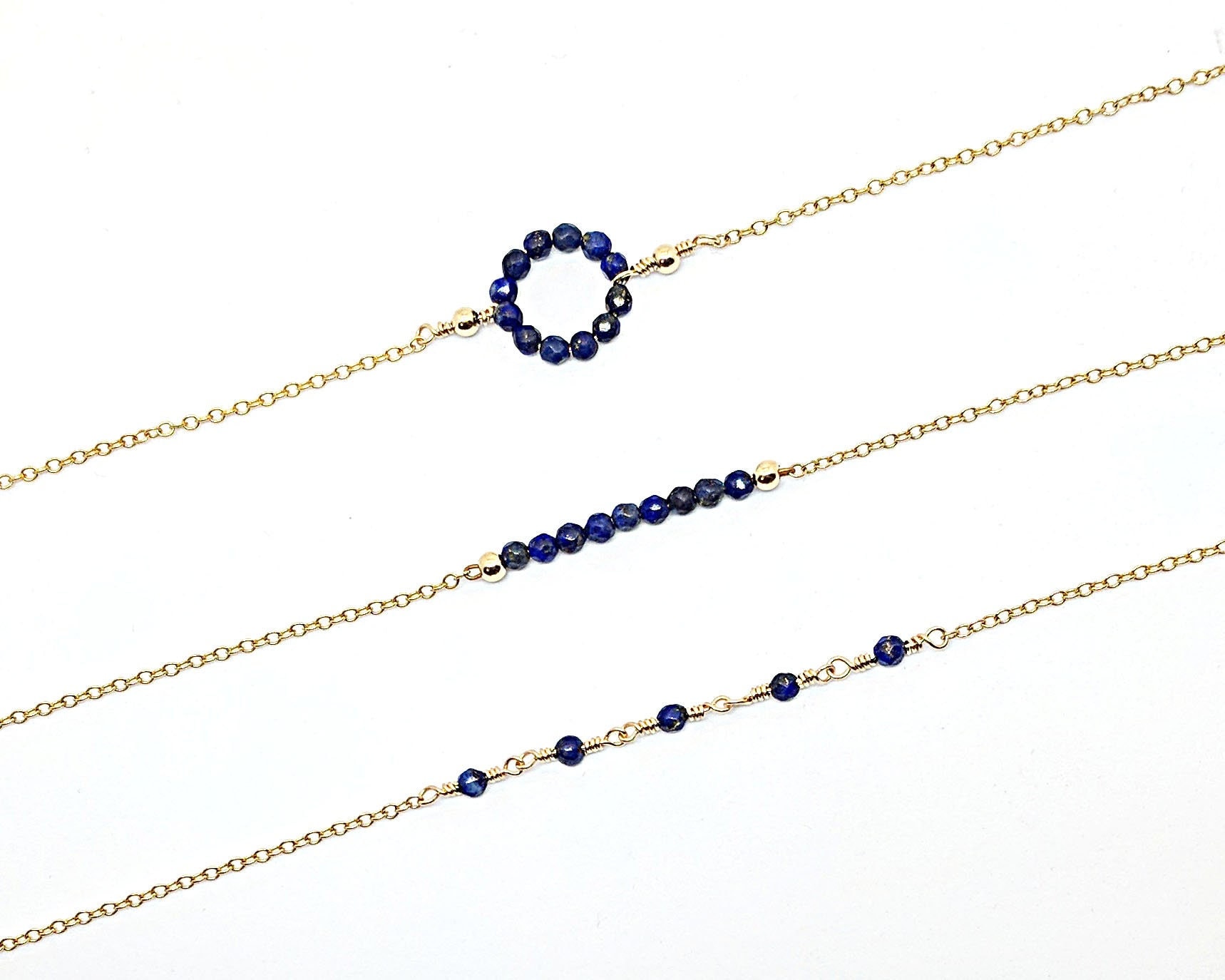 Saphir Armband September Geburtsstein Gold Fußkette Boho Blau Edelstein & Anfangs Zierliche 5 von StudioVy