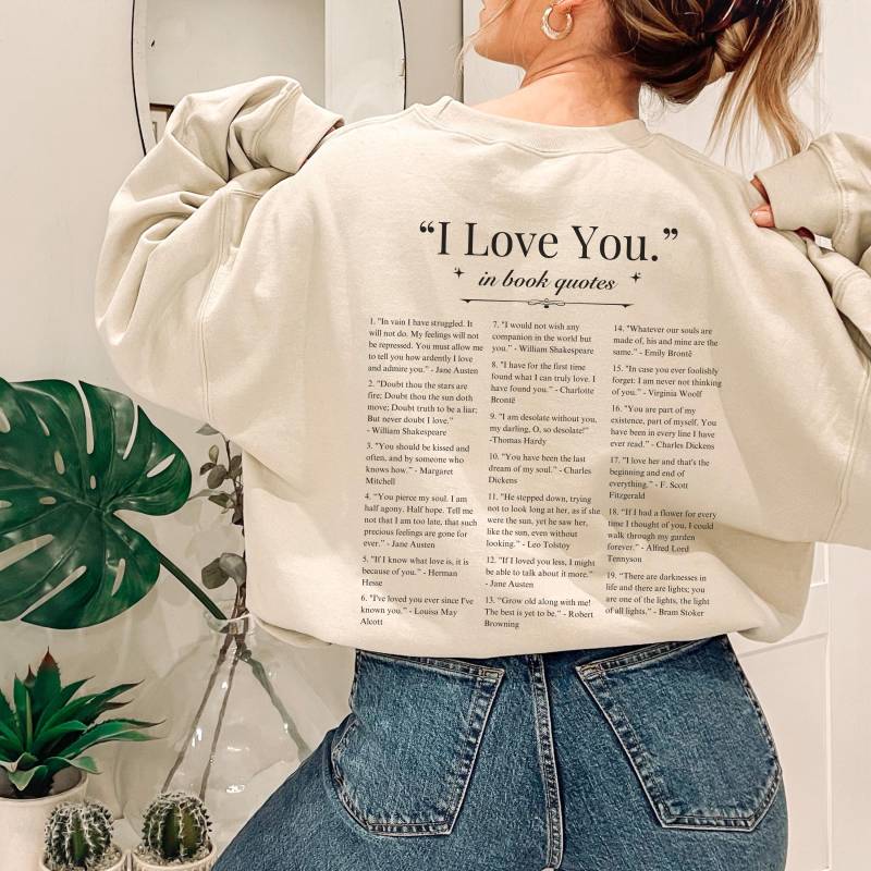 Ich Liebe Dich Im Buch Zitate Sweatshirt Romantik Fandom Pullover Romantasy Bookish Merch Booklover Zitat Rundhalsausschnitt Liebe Lesen Geschenk Ich Liebe Dich Im Buch Zitate Sweatshirt Romantik Fandom Pullover Romantasy Bookish Merch Booklover Zitat Rundhalsausschnitt Liebe Lesen Geschenk von Studiochateau