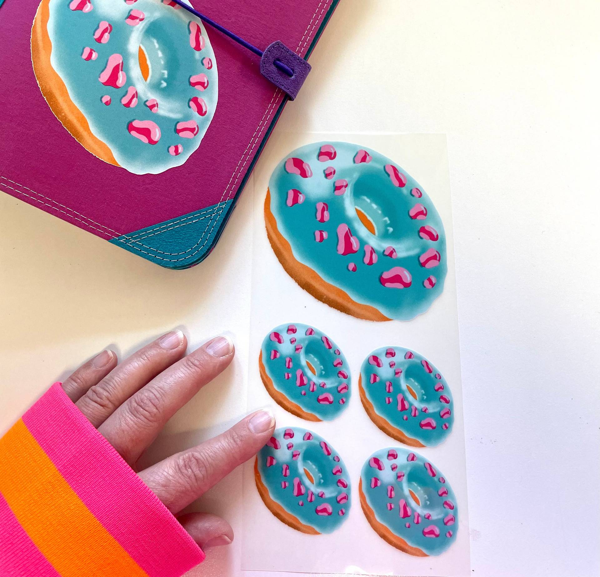 Bügelbilder Donuts Set in Türkis Mit Leo-streusel Bügelbilder Donuts Set in Türkis Mit Leo-streusel von StuffandButtonBags