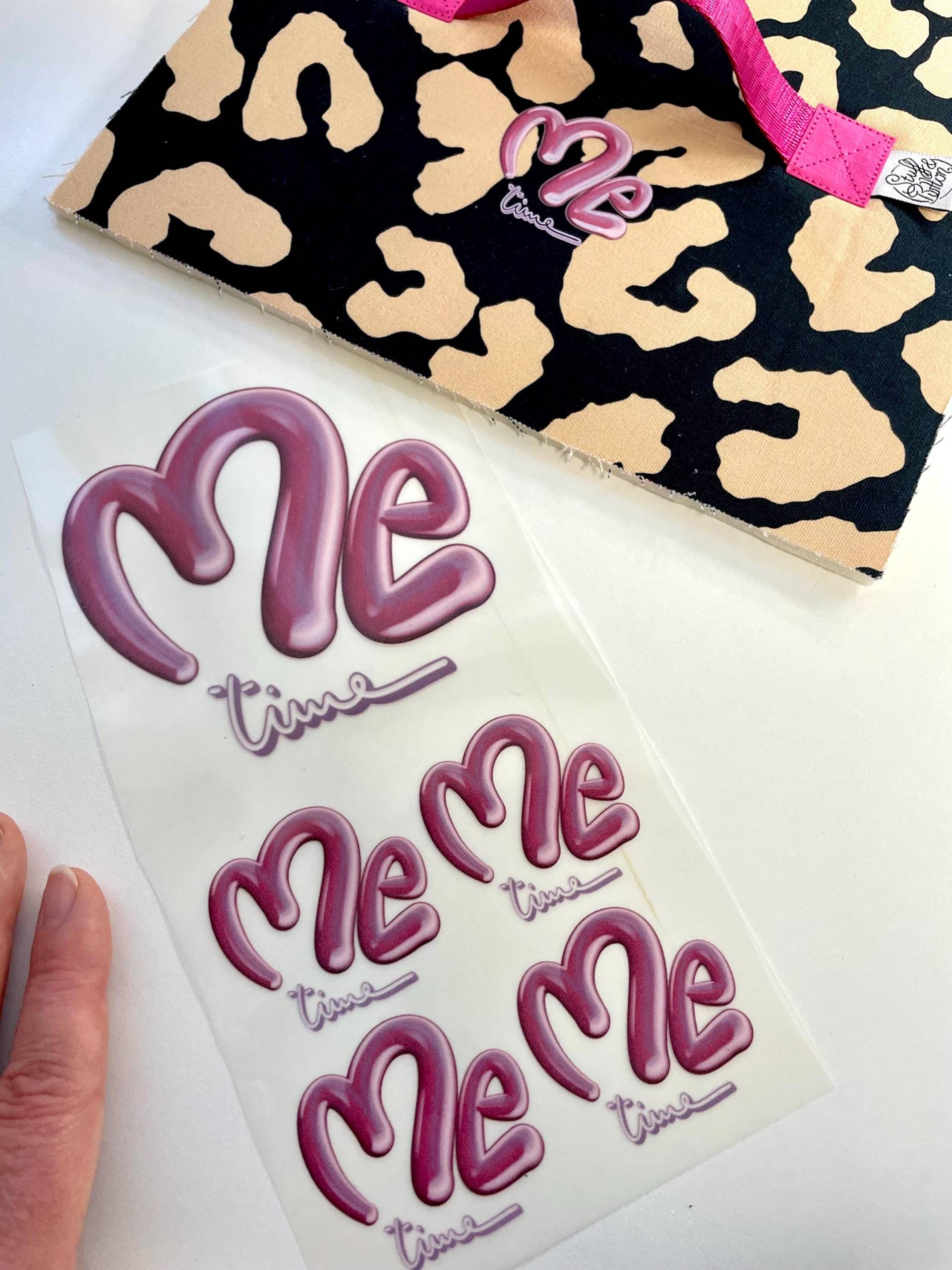 Bügelbilder Me Time Pink von StuffandButtonBags