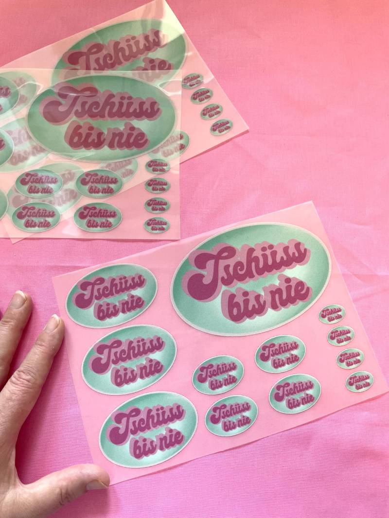 Bügelbilder Tschüss Bis Nie Mint/Pink Bügelbilder Tschüss Bis Nie Mint/Pink von StuffandButtonBags