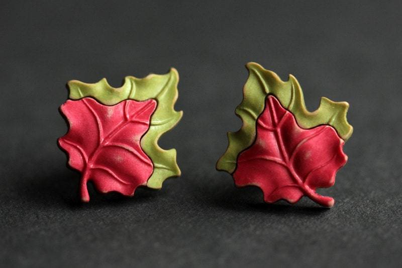 Blatt Ohrringe. Herbst Grünes Blatt, Rotes Bronze Rote Grüne Naturschmuck Handgemachte von StumblingOnSainthood