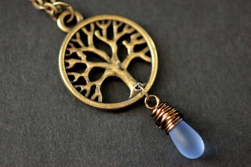 Bronze Baum Halskette. Des Lebens Gefrostete Teardrop-Charme-Halskette. | Wählen Sie Ihre Farbe Handgemachter Schmuck von StumblingOnSainthood