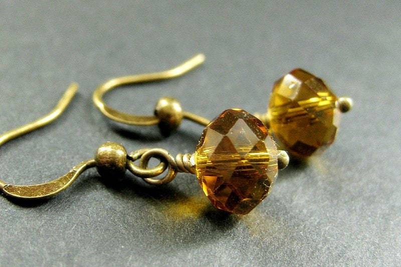Honig Kristall Ohrringe. Topas Glaskristall Bronze-Ohrringe. Handmade Schmuck von StumblingOnSainthood