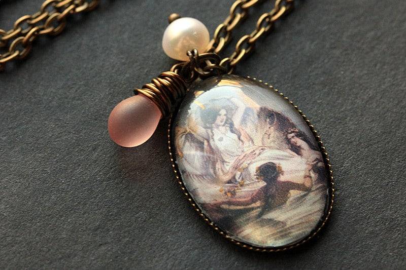 Meerjungfrau Halskette. Anhänger Mit Pinker Träne Und Süßwasserperle. Oval Charm Schmuck. Handmade von StumblingOnSainthood