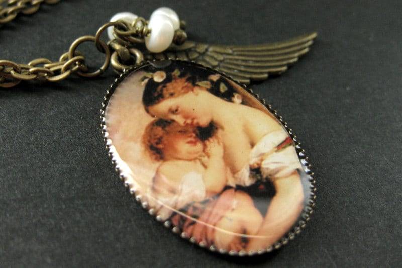 Mutter-Halskette. Engelsflügel Halskette. Mutter-Kind-Anhänger Mit Süsswasserperlen. Handmade Schmuck von StumblingOnSainthood