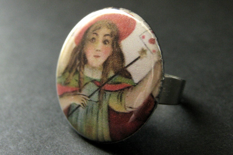 Ring Rote Hexe. Halloween Schmuck. Hexe Ring. Verstellbarer in Silber. Halloween-Ring. Handmade Ring Rote Hexe. Halloween Schmuck. Hexe Ring. Verstellbarer in Silber. Halloween-Ring. Handmade von StumblingOnSainthood