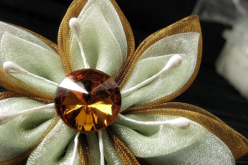 Silber Blume Ring. Braun Und Salbei Blumenring. Bronze Verstellbaren Cocktail-Ring. Handmade Schmuck von StumblingOnSainthood