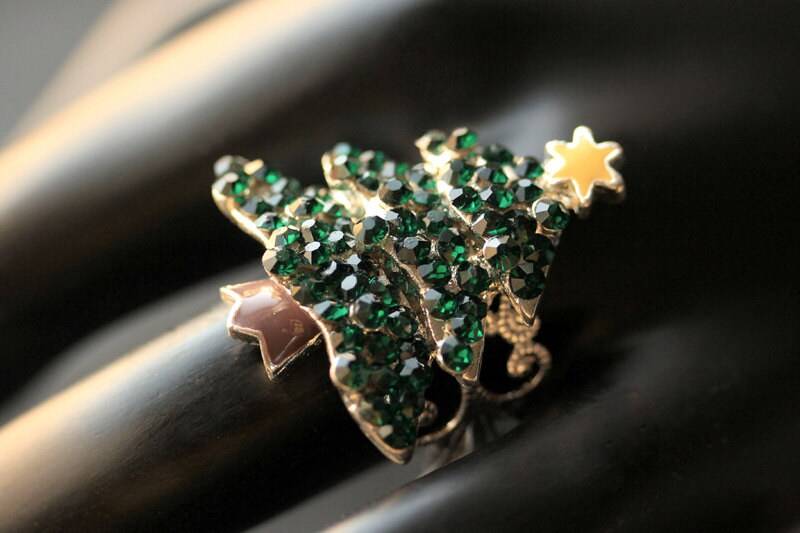 Strass Weihnachtsbaum Ring. Strass-Ring. Weihnachts-Ring. Silber Verstellbarer Urlaub Weihnachtsschmuck von StumblingOnSainthood