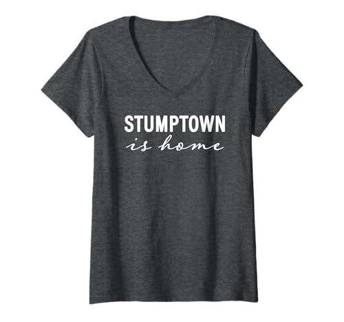 Damen STUMPTOWN IST ZU Hause T-Shirt mit V-Ausschnitt von Stumptown Is Home Portland OR Dual Typeface Shop