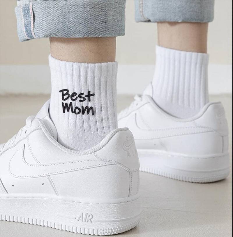 Custom Embroidered Socks Personalized Text Cotton Unique Gift For Friends & Couples Customizable von StylaireEmbro