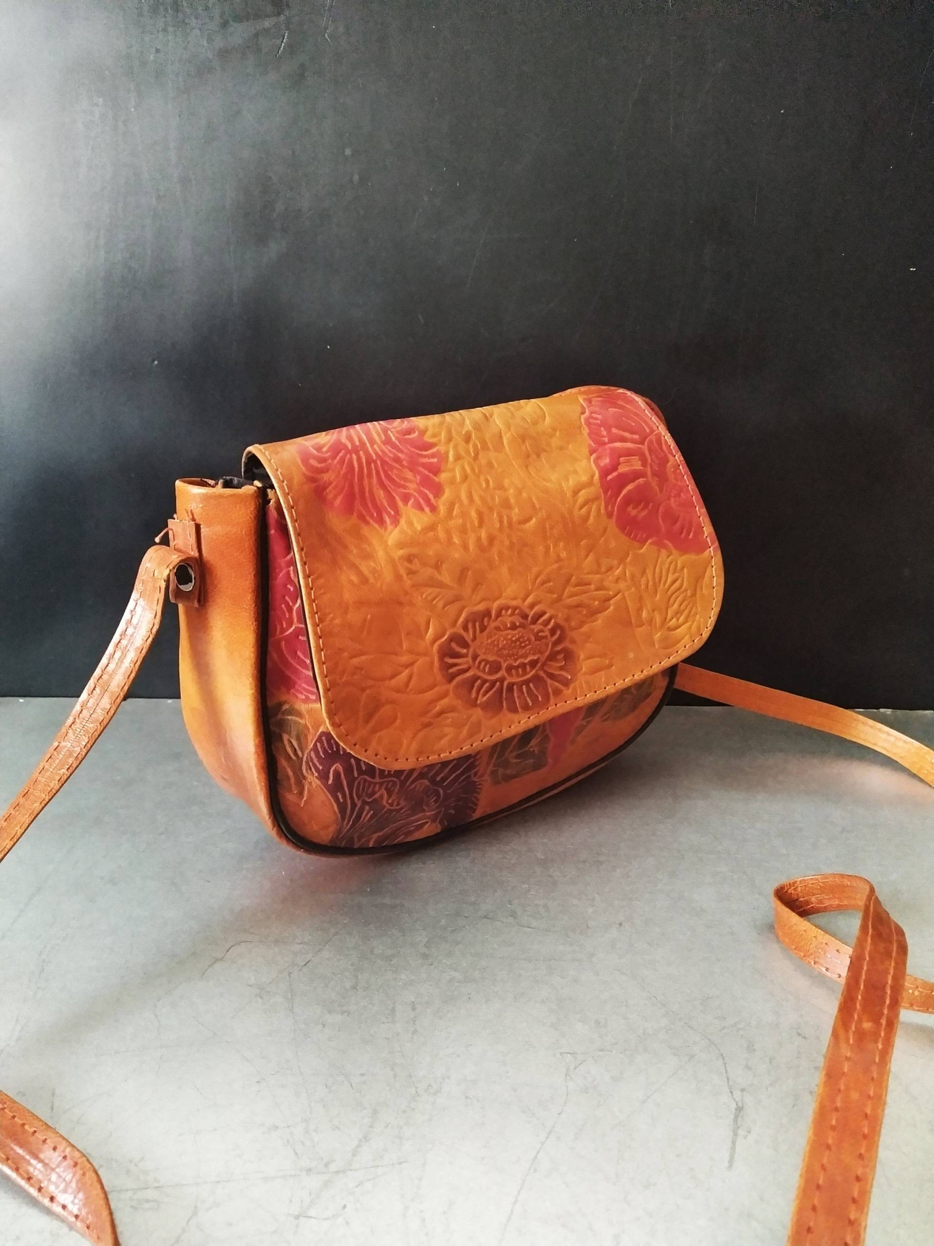 Vintage Geprägte Handtasche/Blumentasche/Umhängetasche von StyleFromMe