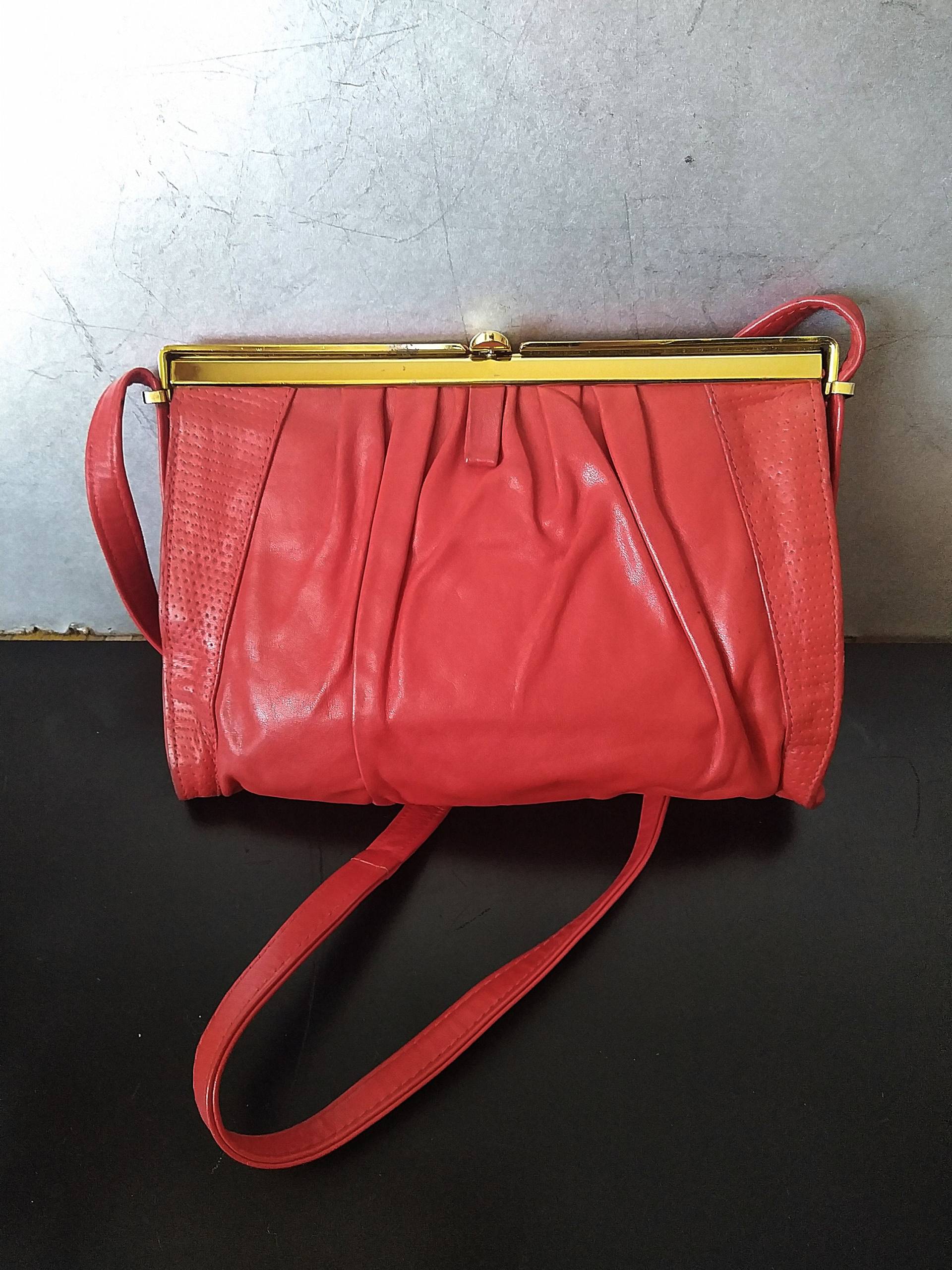 Vintage Rote Handtasche/Metallrahmen/Lederhandtasche/1940Er Jahre von StyleFromMe
