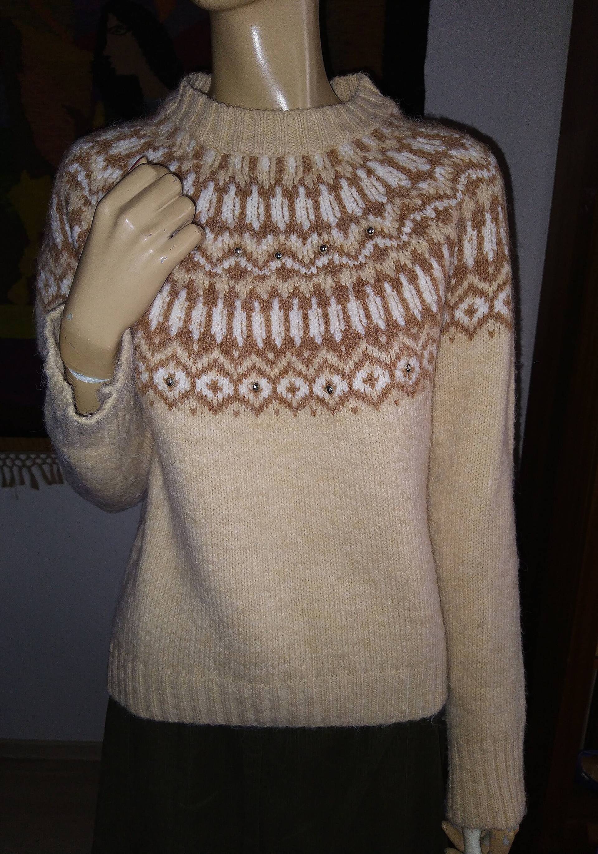 Weich Pullover Mit Metall Perlen von StyleFromMe