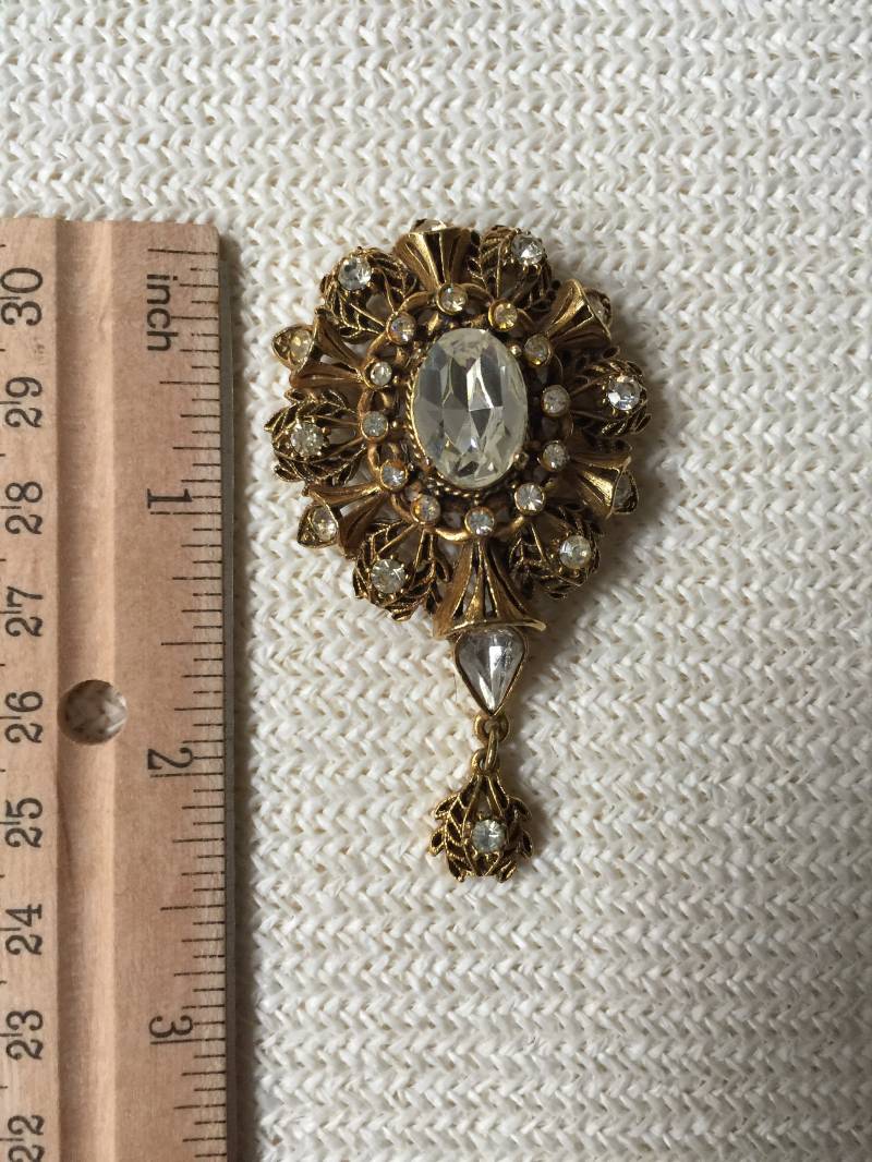 Florenza Brosche Blütenpin Ansteckkoralle von StyleSourceNYC