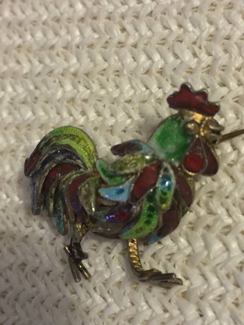 Nachlass Sterling Silber Gesponnenes Emaillierter Hahn Pin Brosche Vermeil Filigree Multi Farbe Mint von StyleSourceNYC