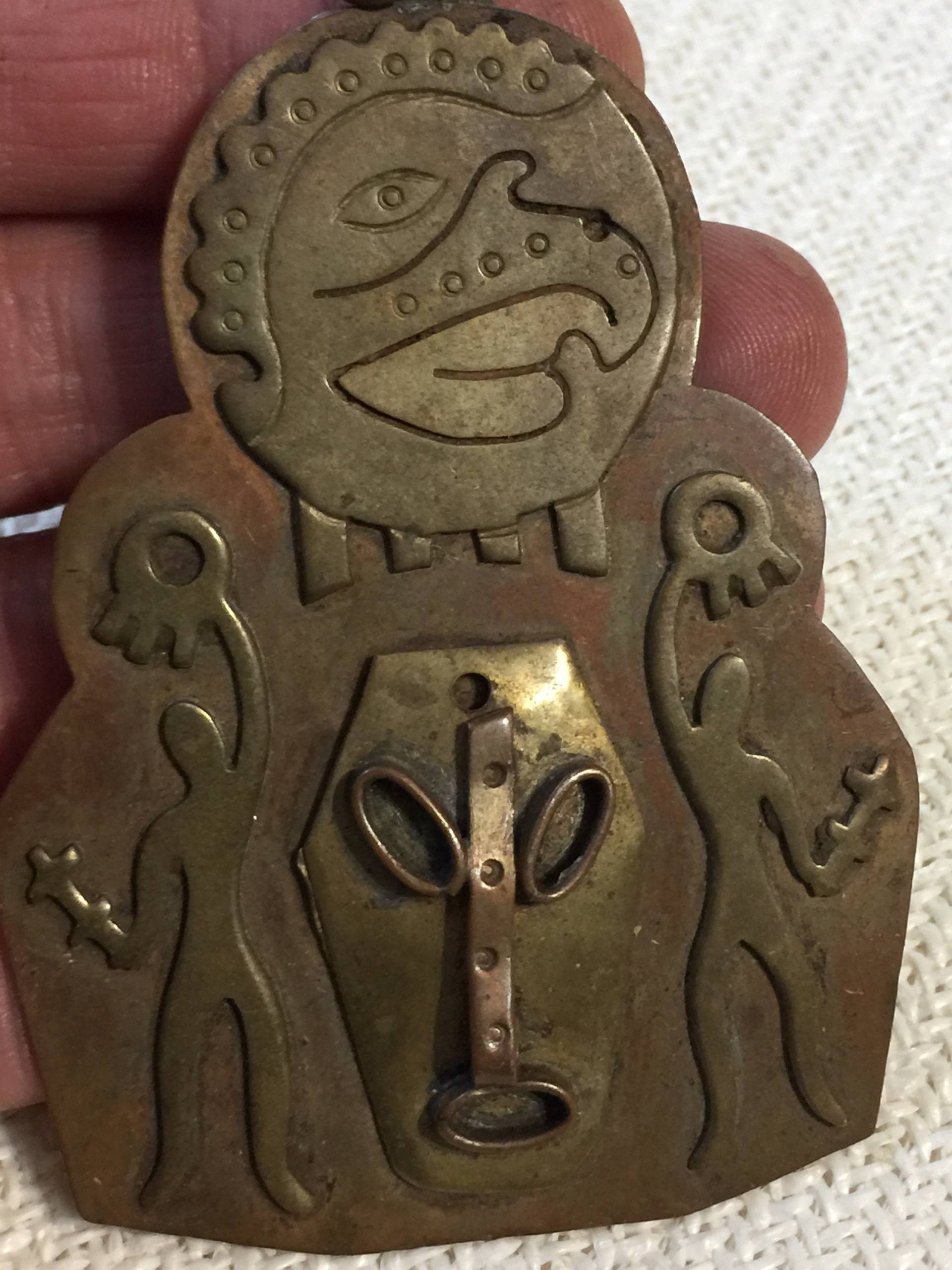 Signierte Mexiko Mixed Metal Anhänger - Azteken Sun Bird Krieger Design von StyleSourceNYC