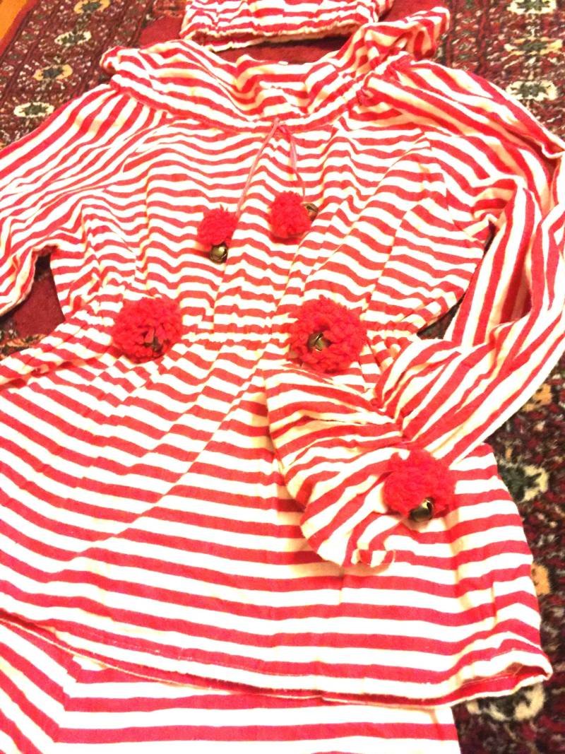 Vintage Clown Kostüm 4-Tlg Sm Erwachsene Lg Kinder Pom Poms Glöckchen Pfeifen Hut Halsband Rot Weiß Streifen von StyleSourceNYC