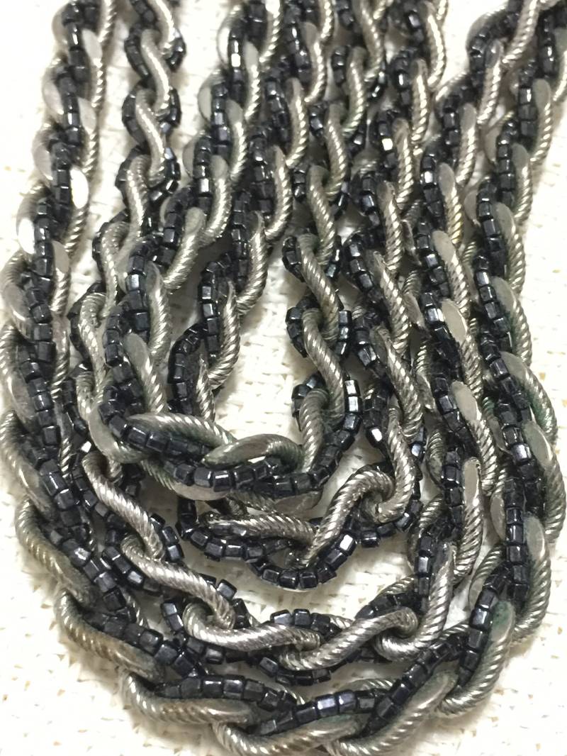 Vintage Silber Schwarz Hämatit Perle Kette Brutalist Retikuliert Link Lange 34 "Gewebte Borte Meister Geschenk Herren Urlaub Selten von StyleSourceNYC