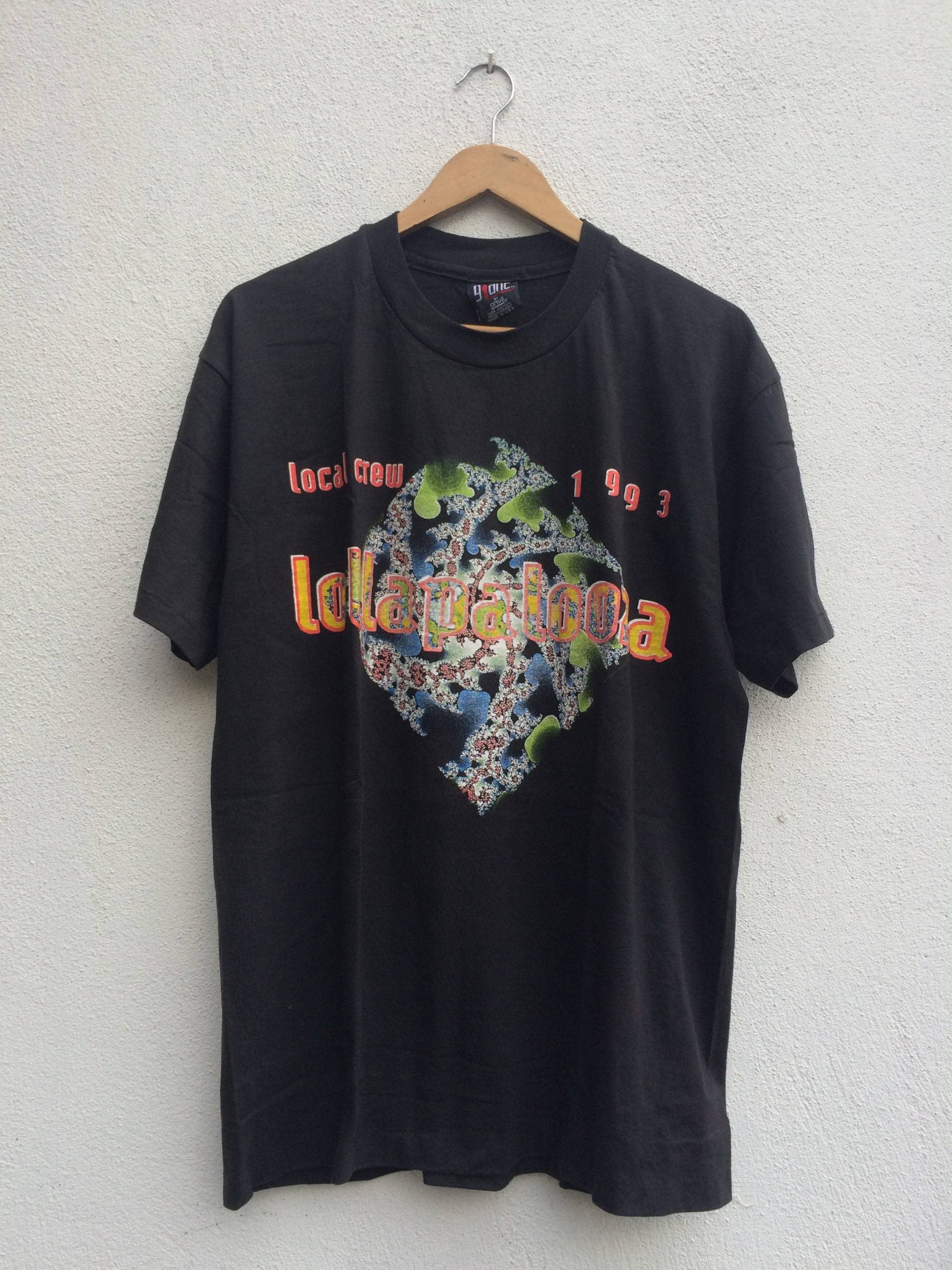 Vintage 90Er Jahre Lollapalooza Konzert 1993 Lokalcrew T Shirt Von Giant/Devo Tool Orbital Post Punk Alternative Rock Stage Made in Usa von Stylistastore